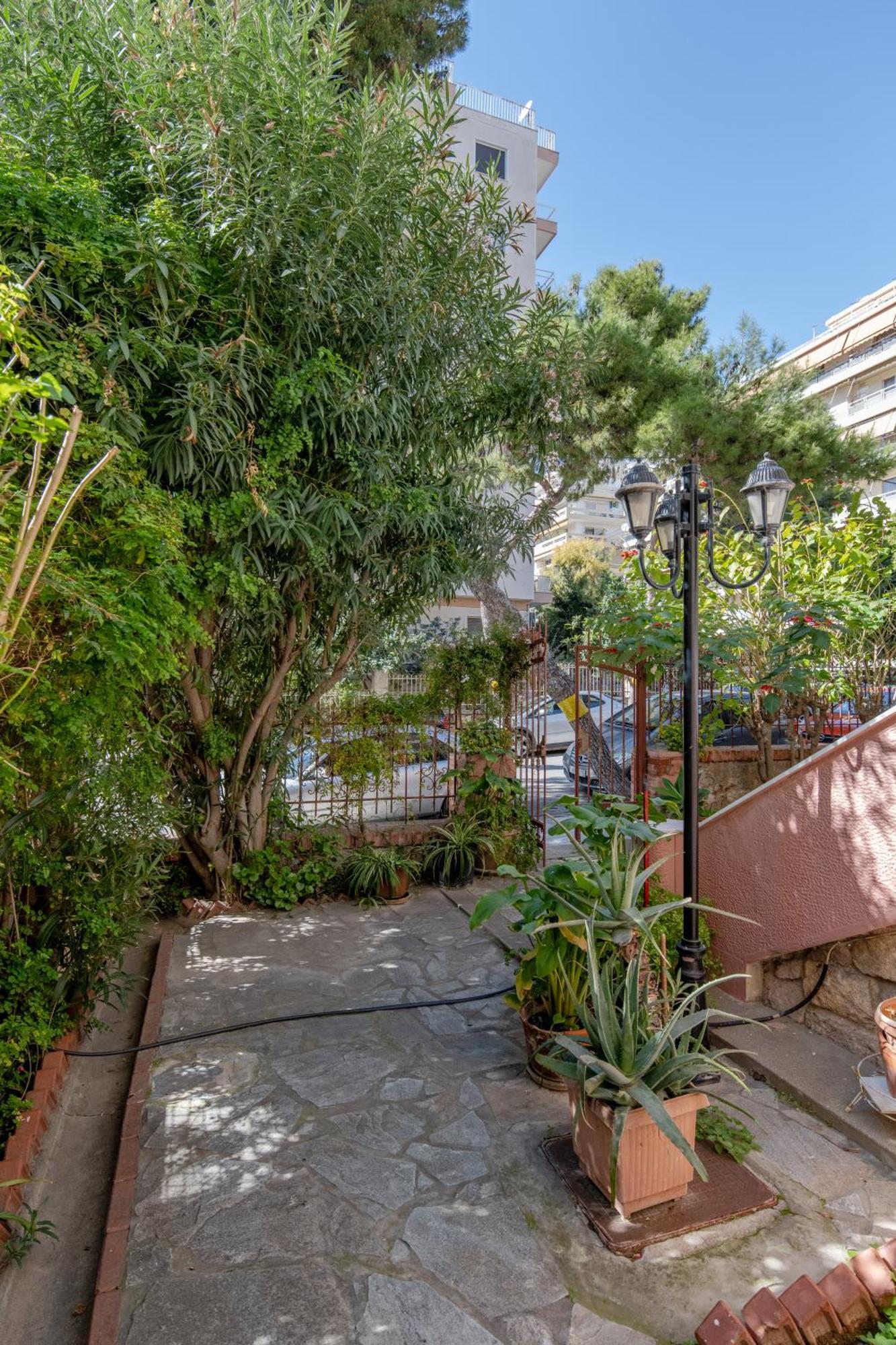 Paleo Faliro Gardenbay Athens Exterior photo